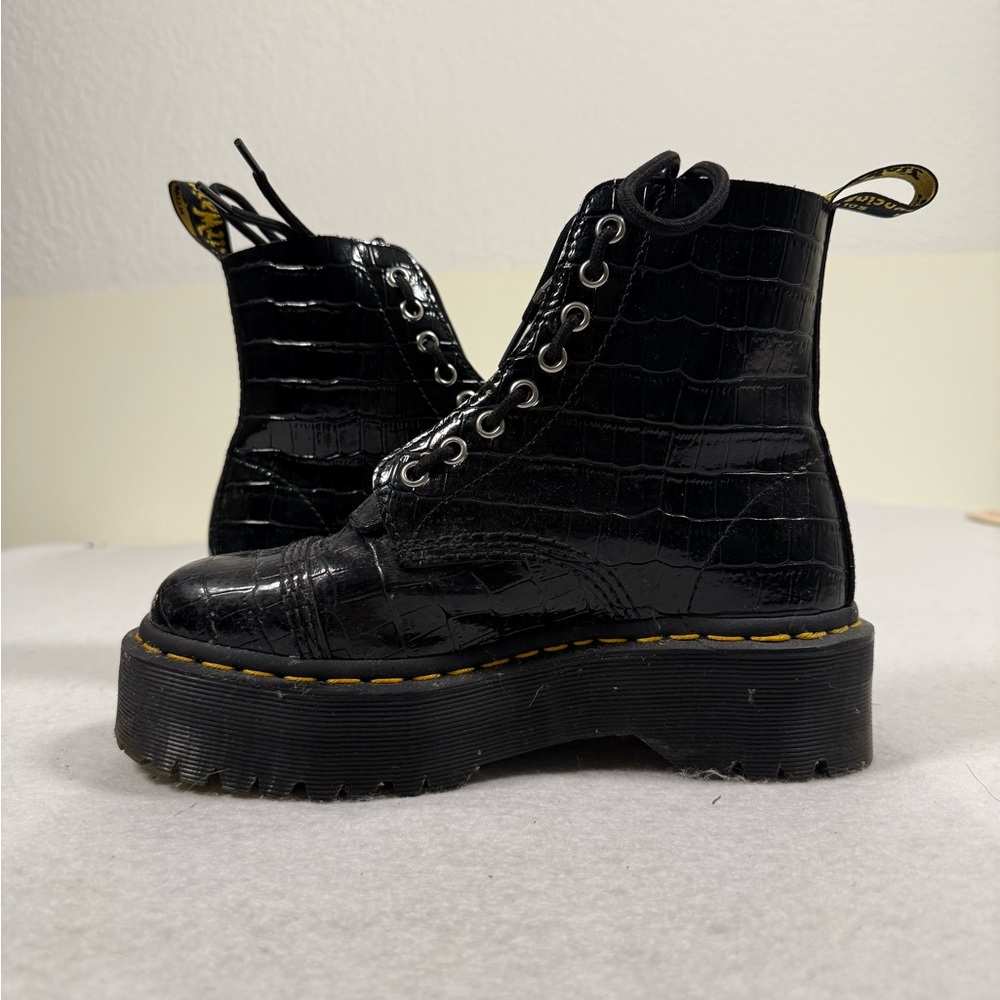 Dr. Martens Sinclair Crazy Horse Croc Leather Boots
